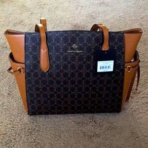 New With Tags Chocolate Logo Shoulder Bag ($98.00)